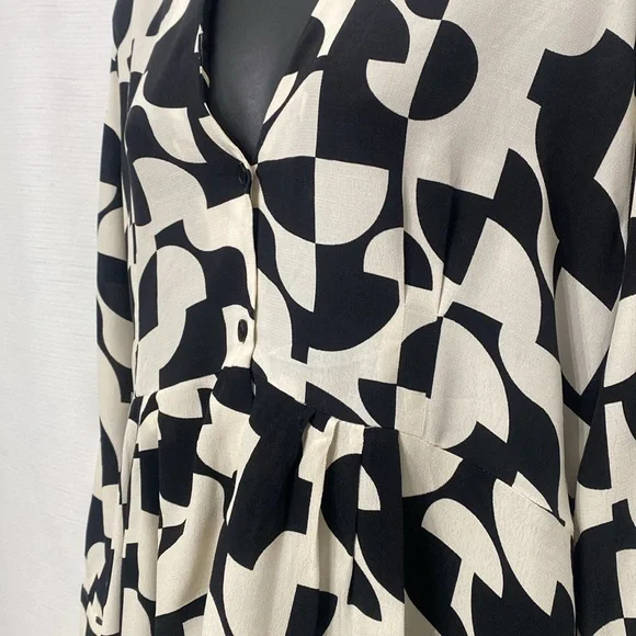 NWT Zara Abstract Women S Black White Long Sleeve Mini Dress-V-Neck Button Front - Picture 7 of 11